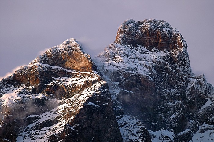 Matterhorn (po prawej) i Tyndal (z lewej)- zdjęcie od włoskiej strony